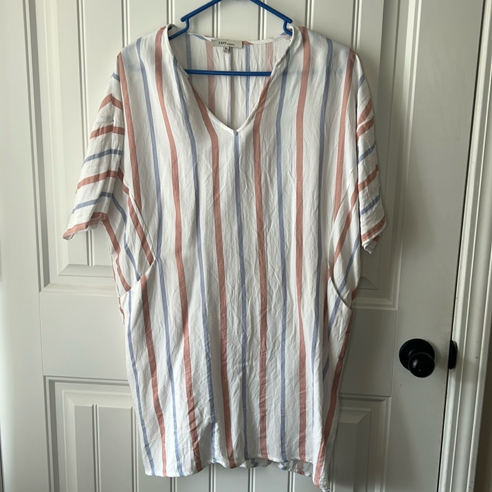 Cozy casual women’s dress Medium
PTP is 25
Length is 32
Has pockets